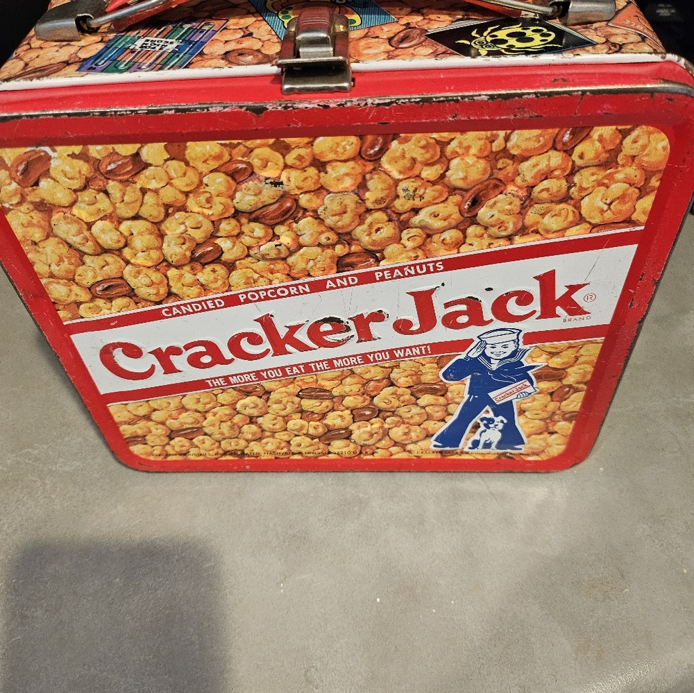 Vintage lunch box